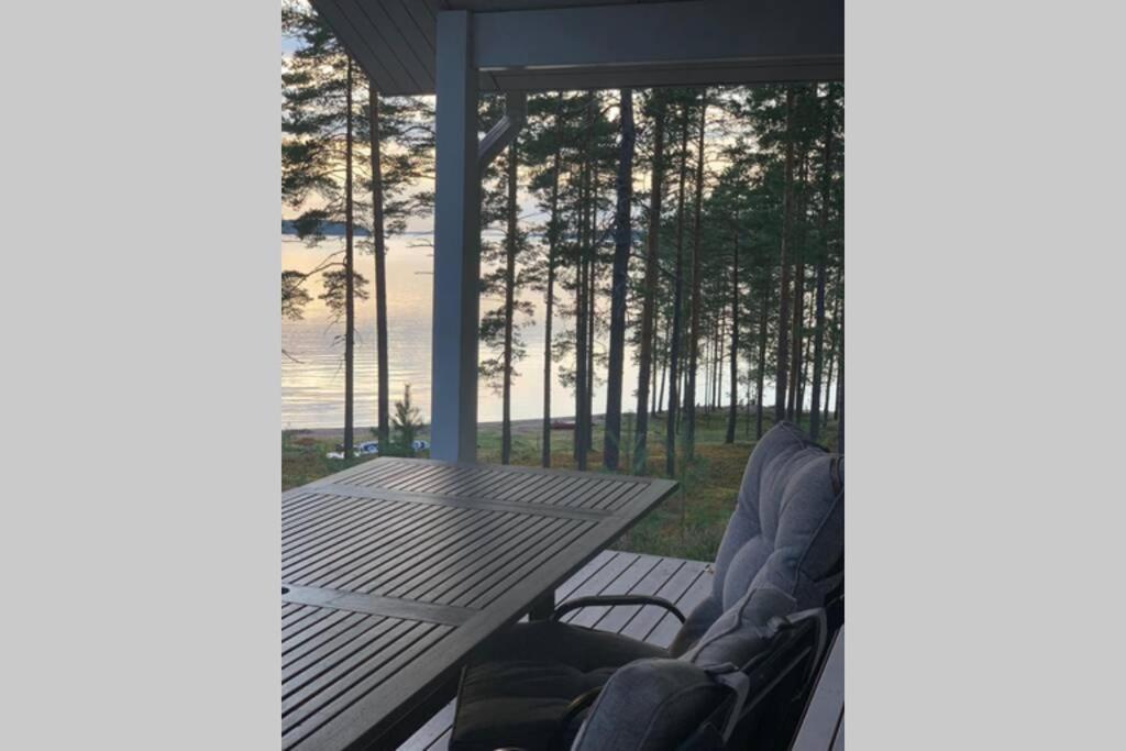 Elegant Villa On The Shore Of Lake Saimaa 라펜란타 외부 사진